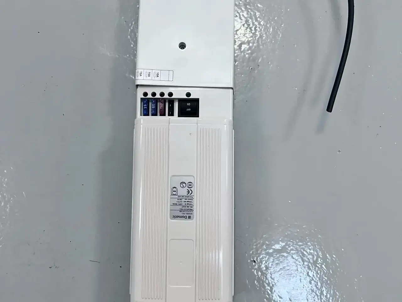 Dometic strømforsyning 220/12 V 35 W, billede 1 af 1